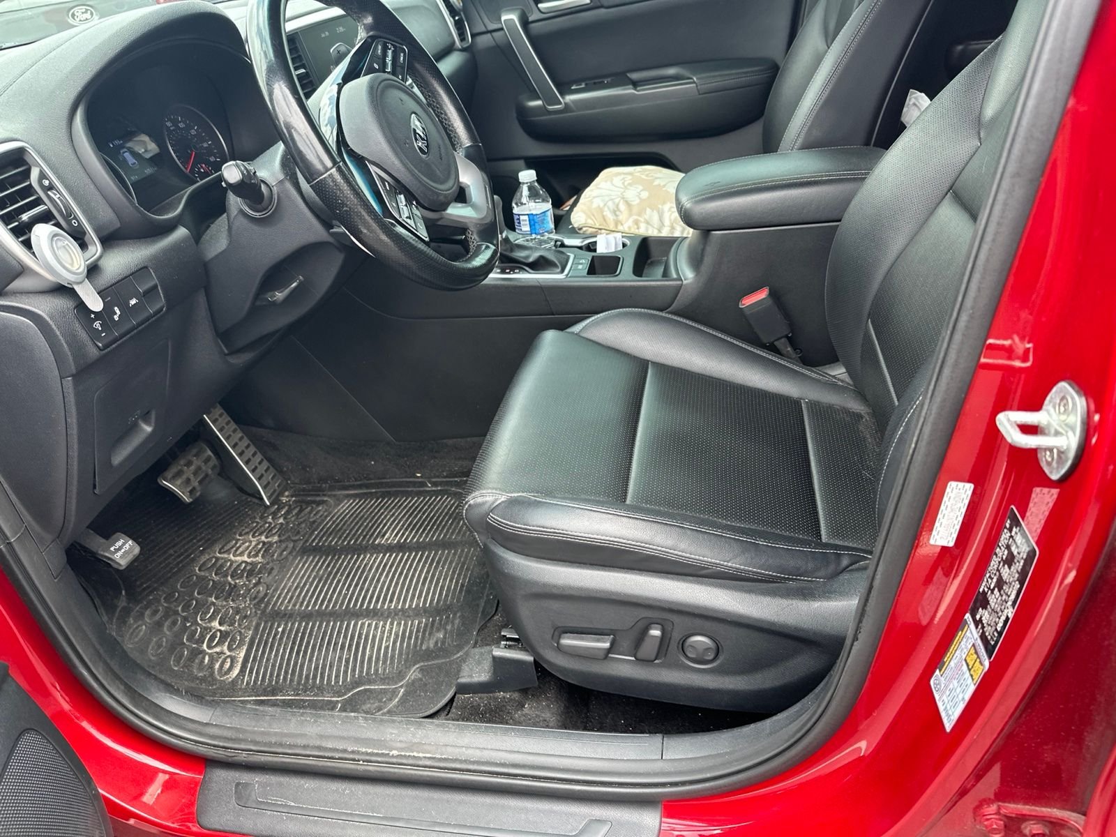 Used 2022 Red Kia Nightfall image 6