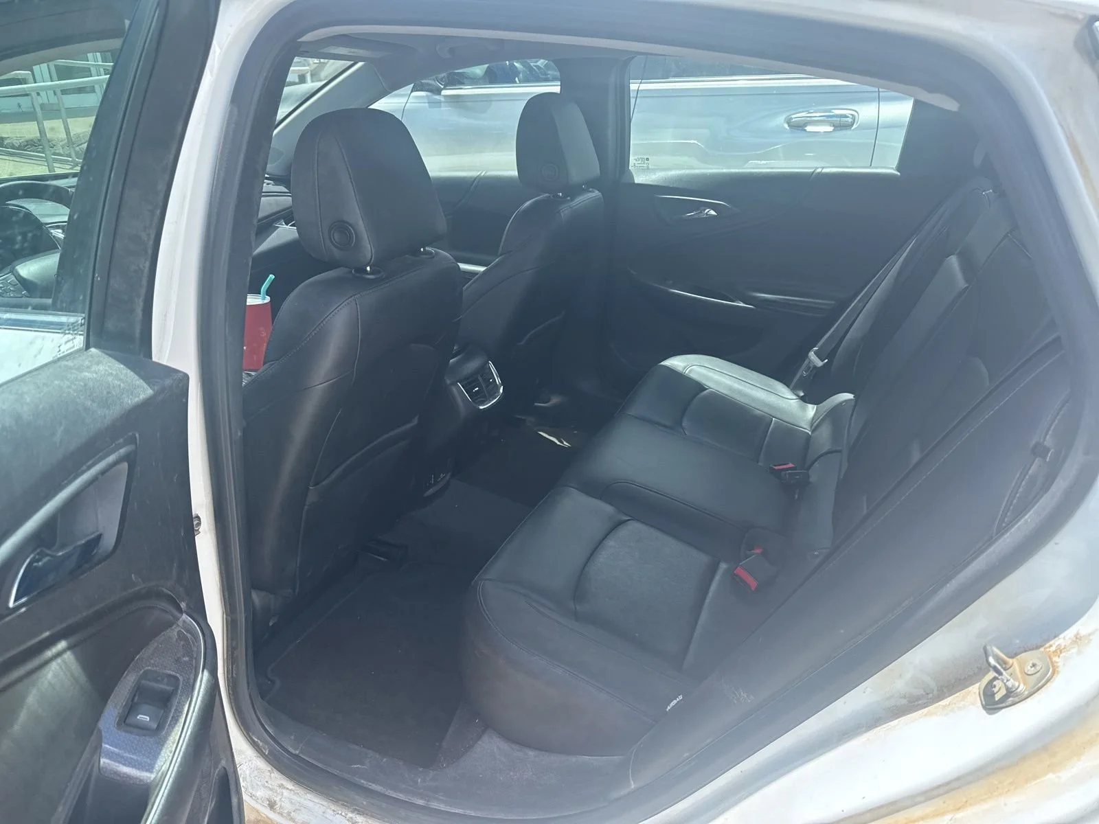 Used 2016 SUMMIT WHITE Chevrolet LT image 6