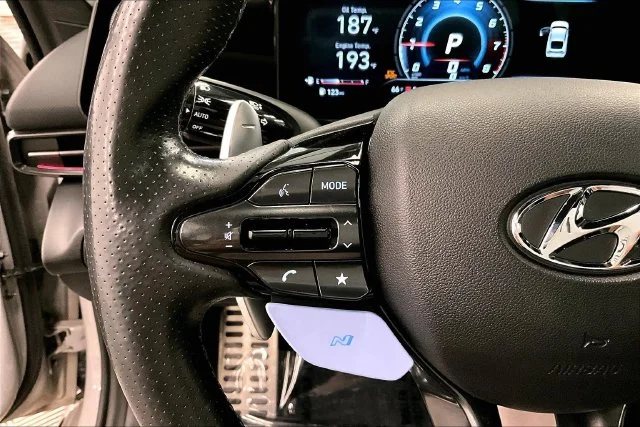 2023 Hyundai Elantra N - Photo 27
