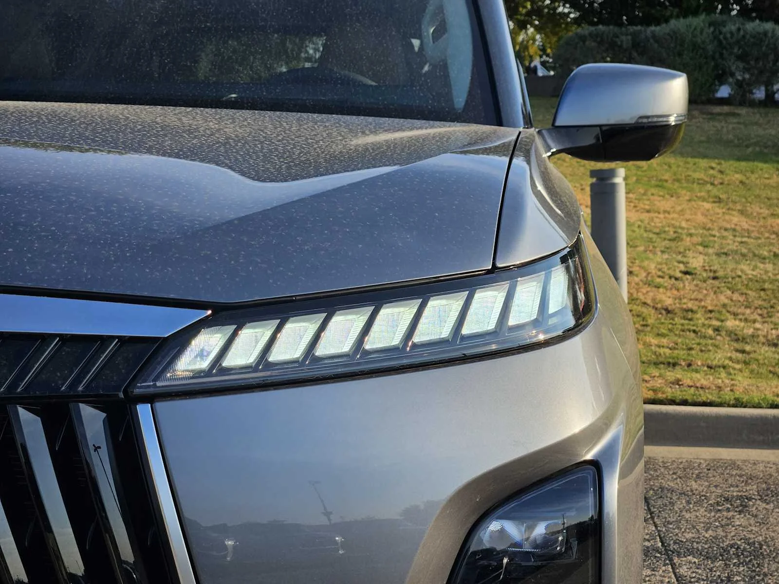 New 2027 DYNAMIC METAL INFINITI Luxe 4WD image 6