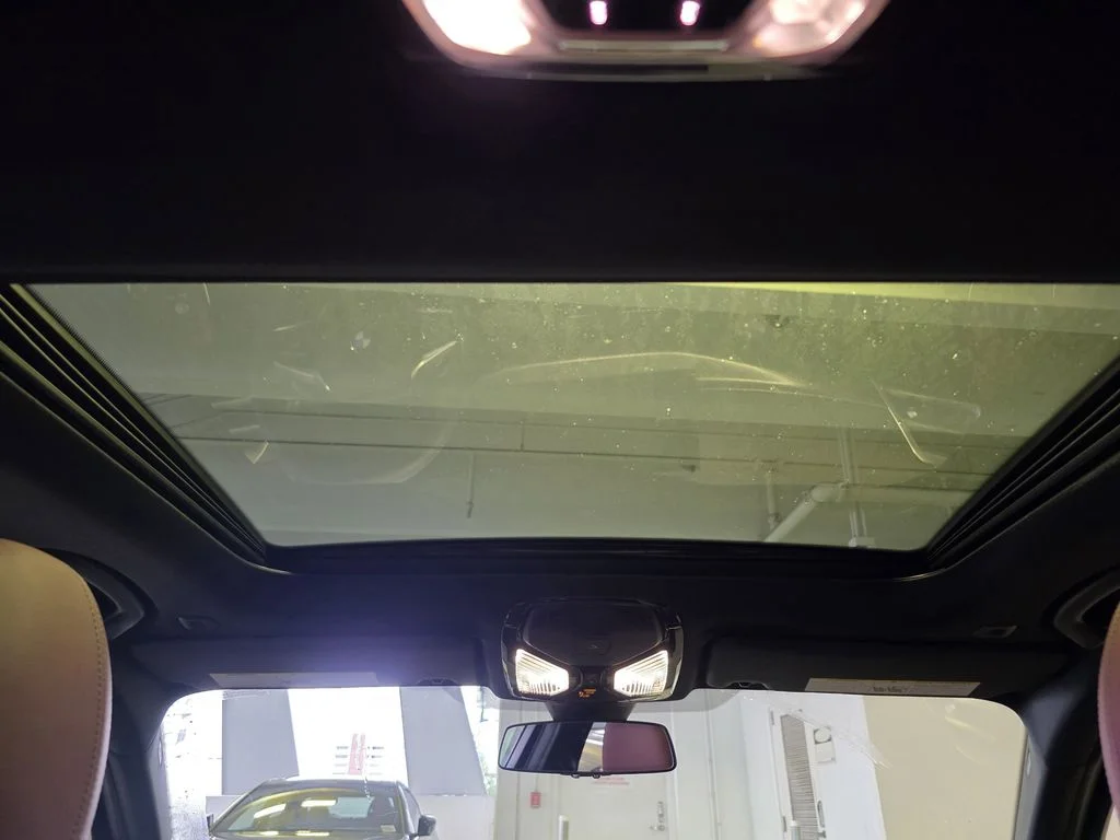 New 2026 Alpine White BMW 330i image 10