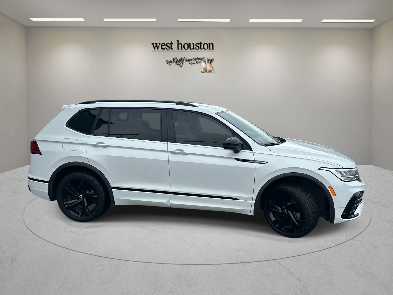 Certified Used 2024 White Volkswagen SE R-Line Black image 4