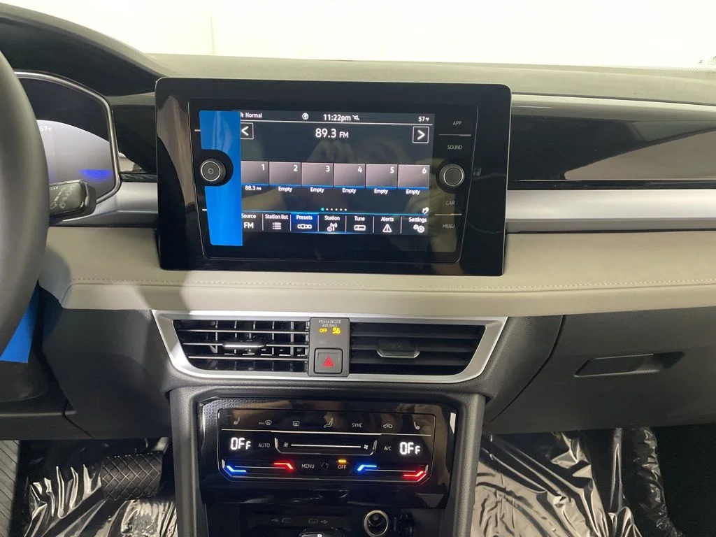 New 2026 Gray Volkswagen 1.5T SE image 15