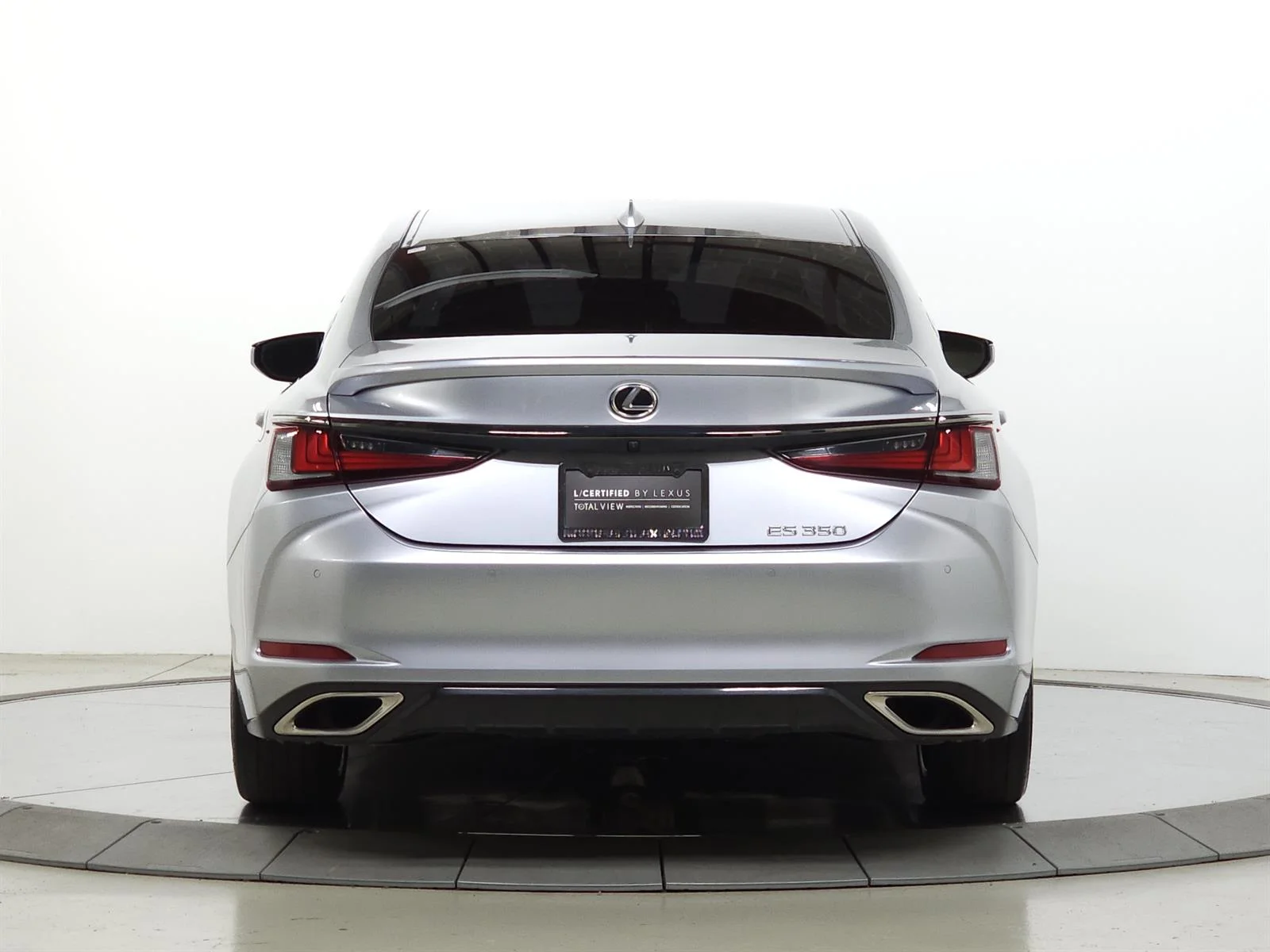 Certified Used 2023 Iridium 1l2 Lexus F SPORT Handling image 6