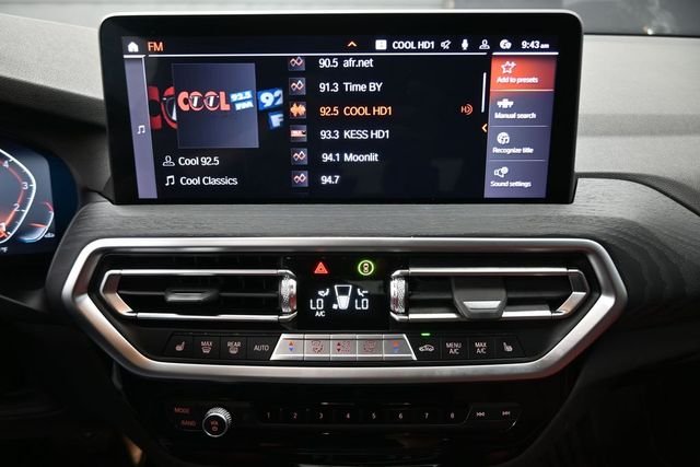 Used 2024 Black BMW xDrive30i image 32