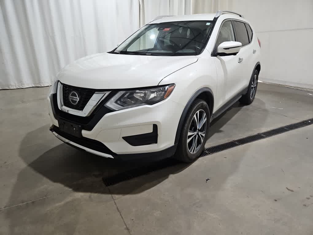 Used 2019 Nissan Rogue SV with VIN JN8AT2MV5KW379661 for sale in Oakland, ME
