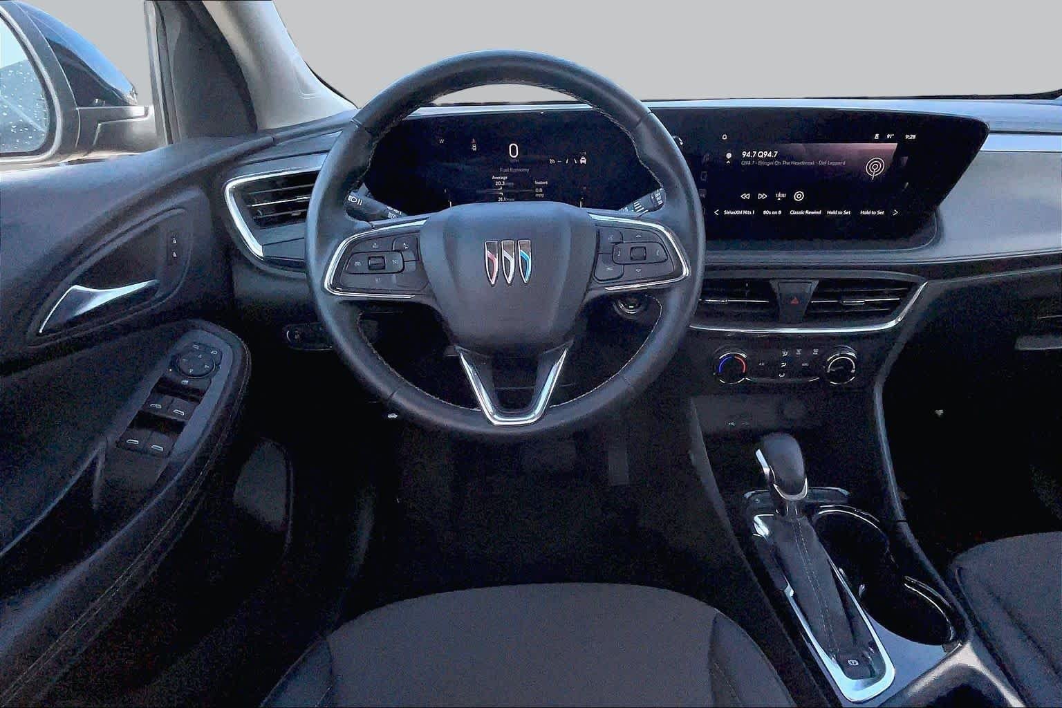 Used 2025 Ebony Twilight Metallic Buick Preferred image 5