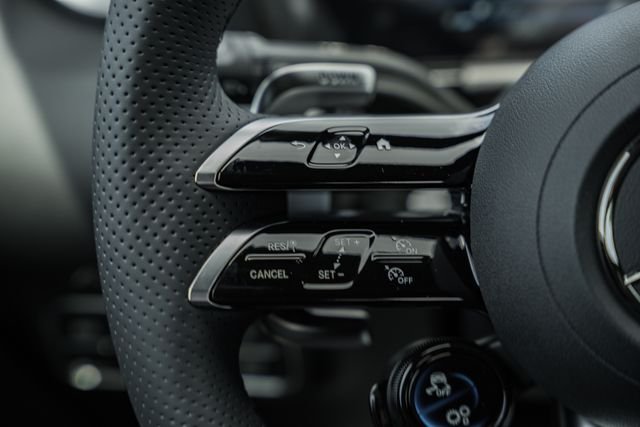New 2026  Mercedes-Benz GLA 35 AMG® image 34