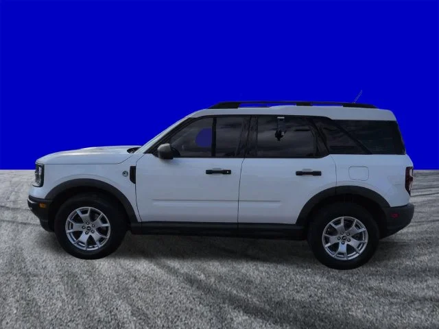 Certified Used 2022 Oxford White Ford Base image 7