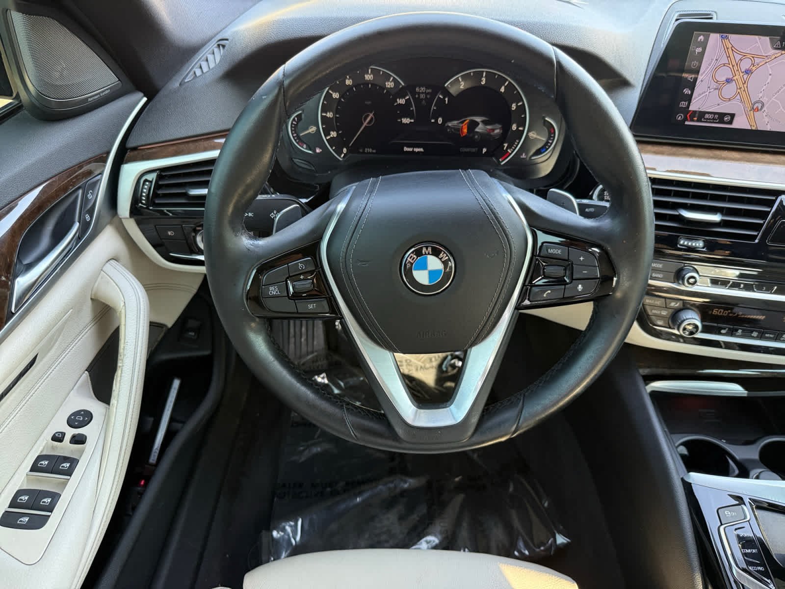 Used 2017 Black Sapphire Metallic BMW 530i image 14