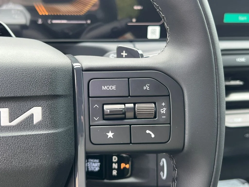 New 2027 Brown Kia X-Line EX image 20
