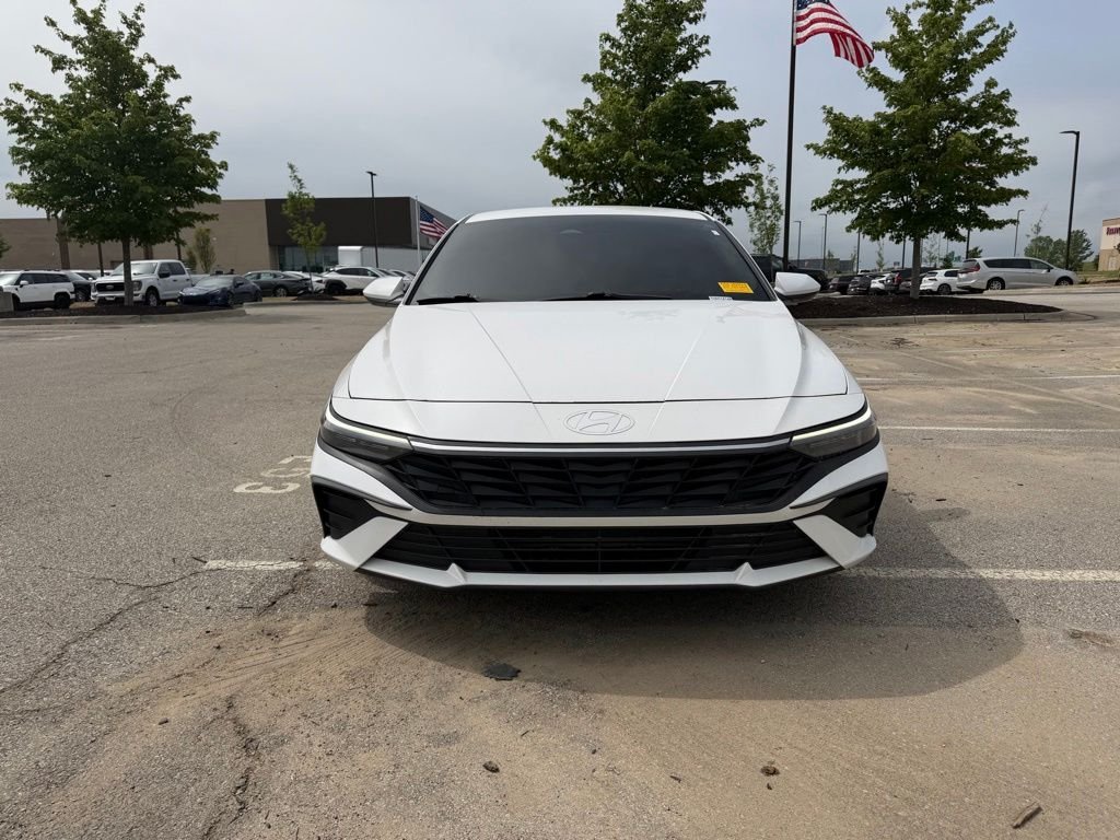Used 2024 Hyundai Elantra SEL with VIN KMHLM4DG9RU654996 for sale in Kansas City