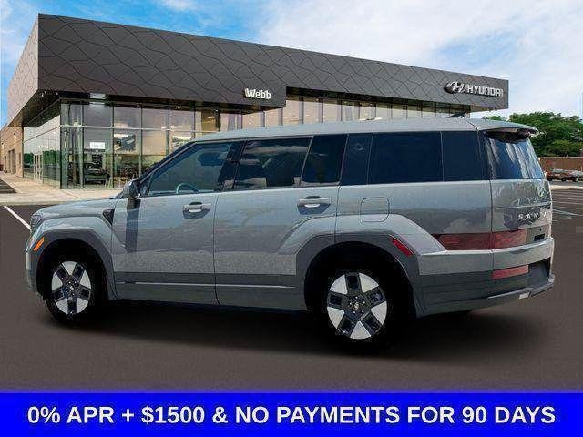 New 2026 Gray Hyundai SE image 4