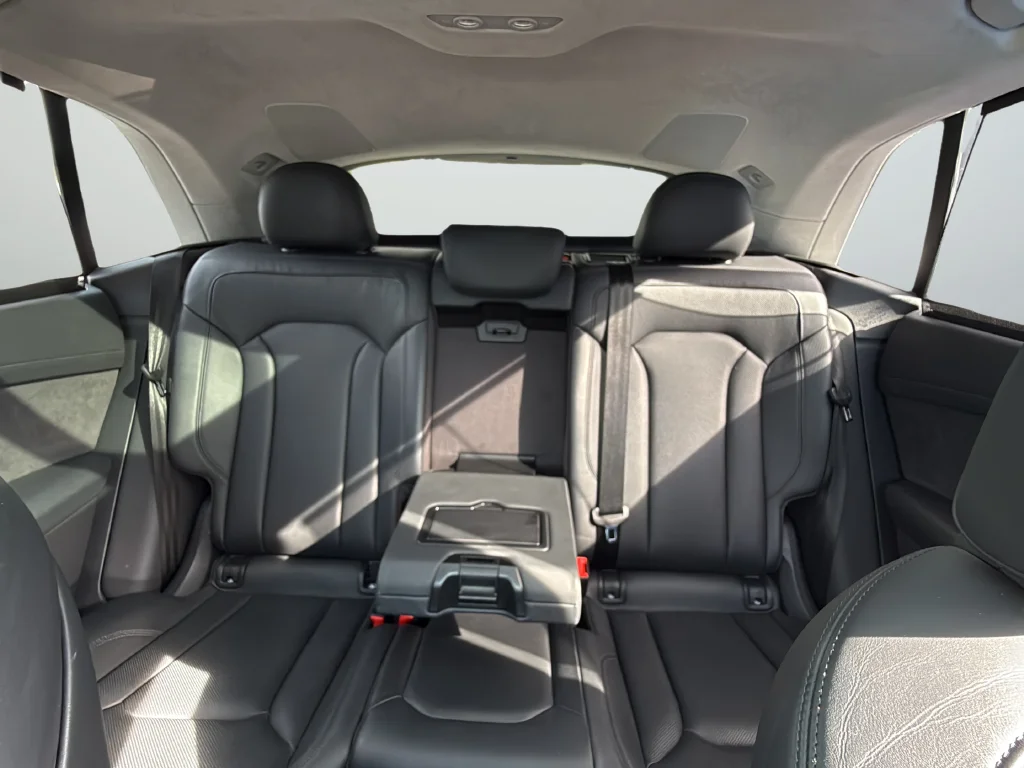 Used 2021 Blue Audi 55 Prestige image 46