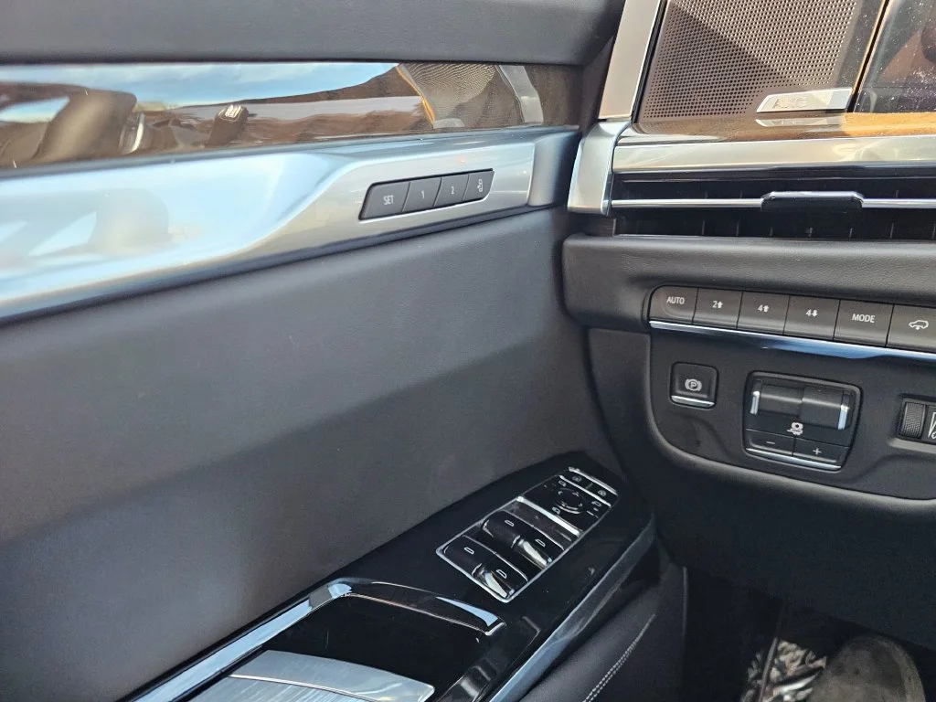 2026 Cadillac Escalade Platinum Sport - Photo 33