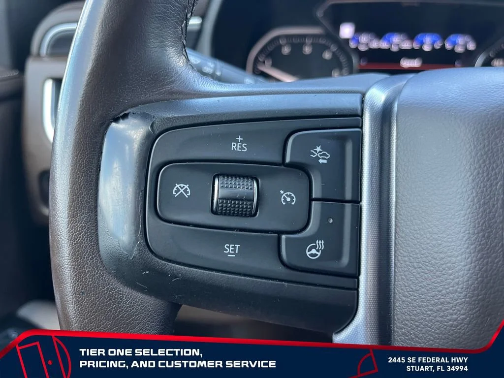 Used 2021 MIDNIGHT BLUE METALLIC GMC SLT image 29