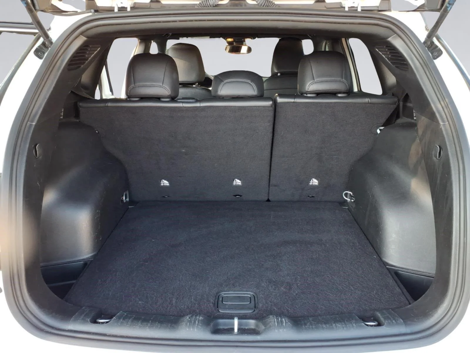 Used 2025 Black Jeep Limited image 10