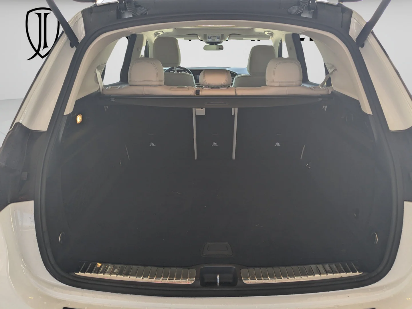 Used 2022 White Mercedes-Benz GLE 350 image 13