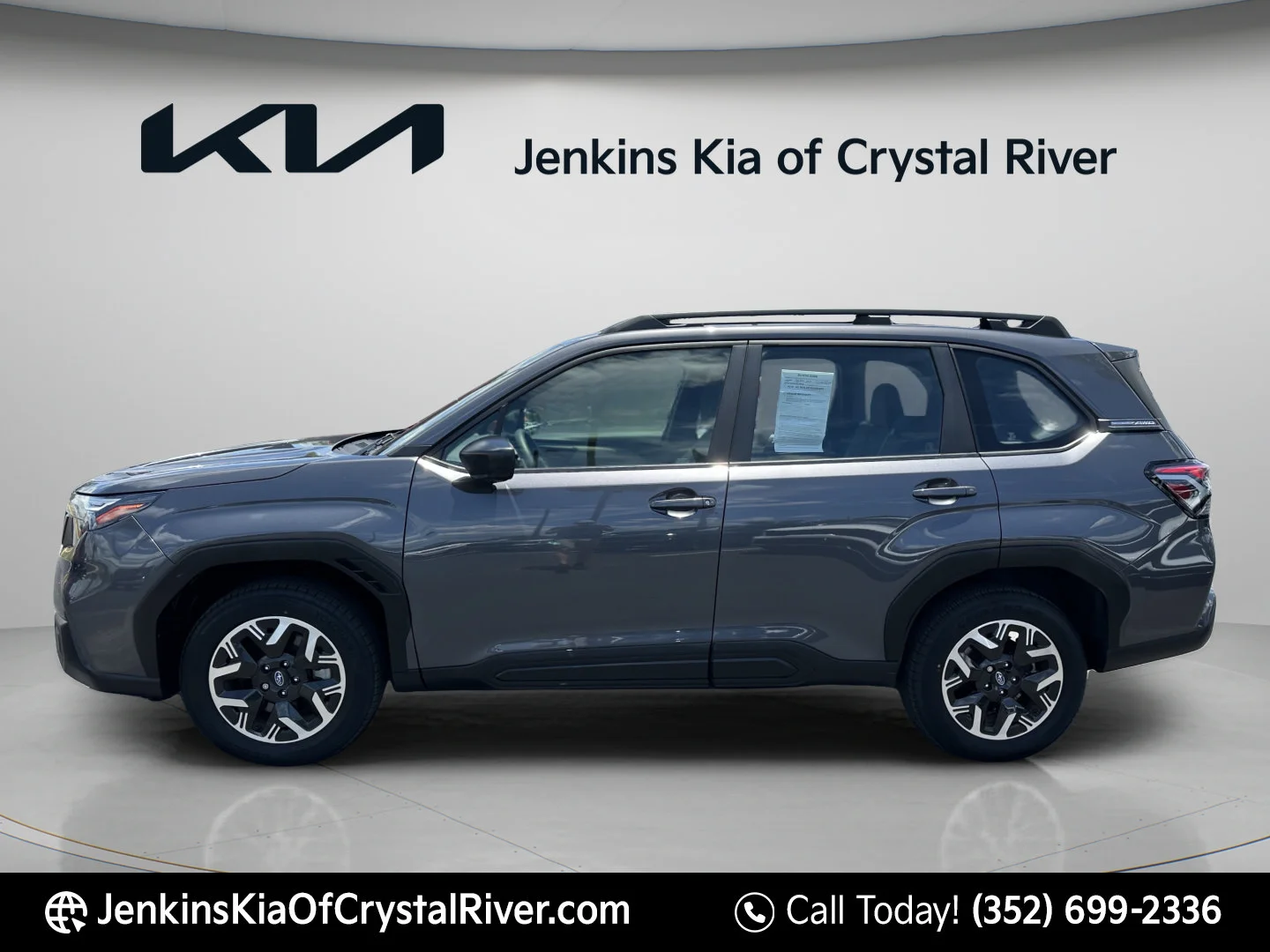 Used 2025 Magnetite Gray Metallic Subaru Base image 7
