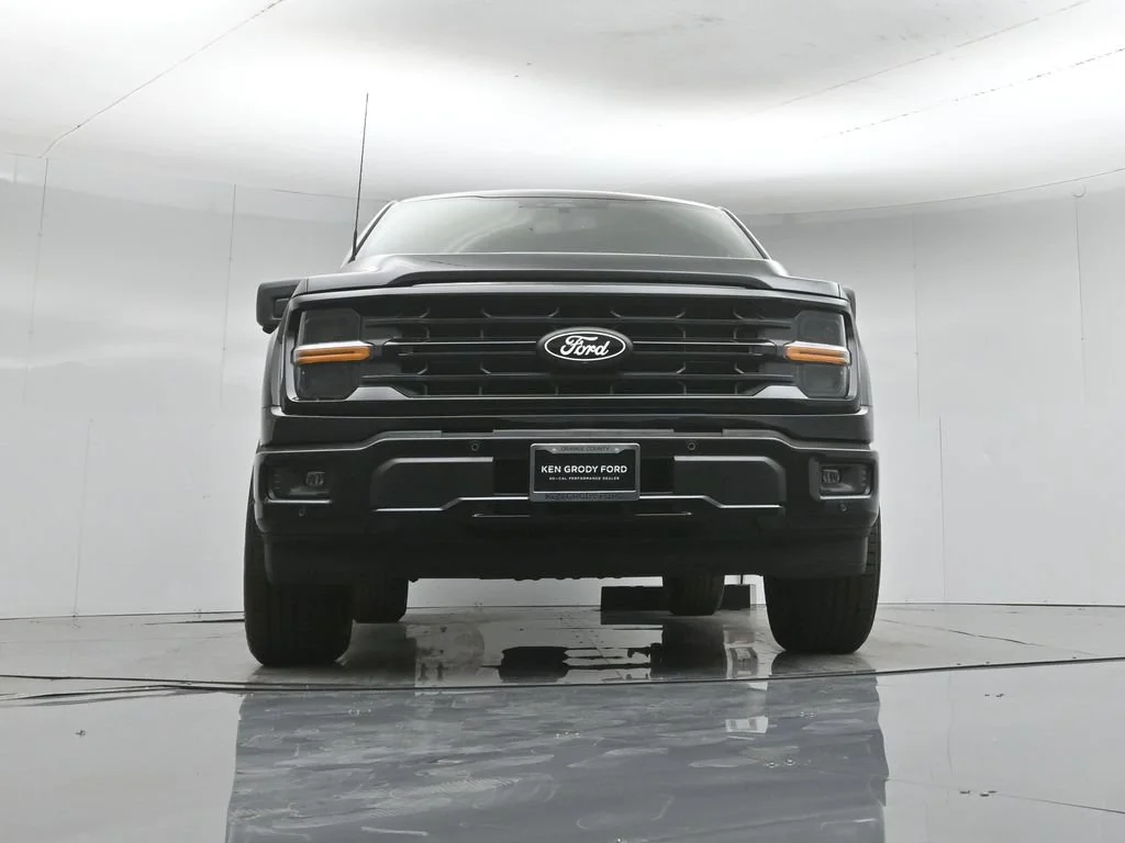 New 2026 Agate Black Metallic Ford XLT image 46