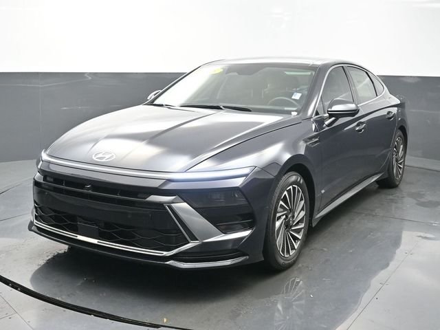 2025 Hyundai Sonata Limited's photo