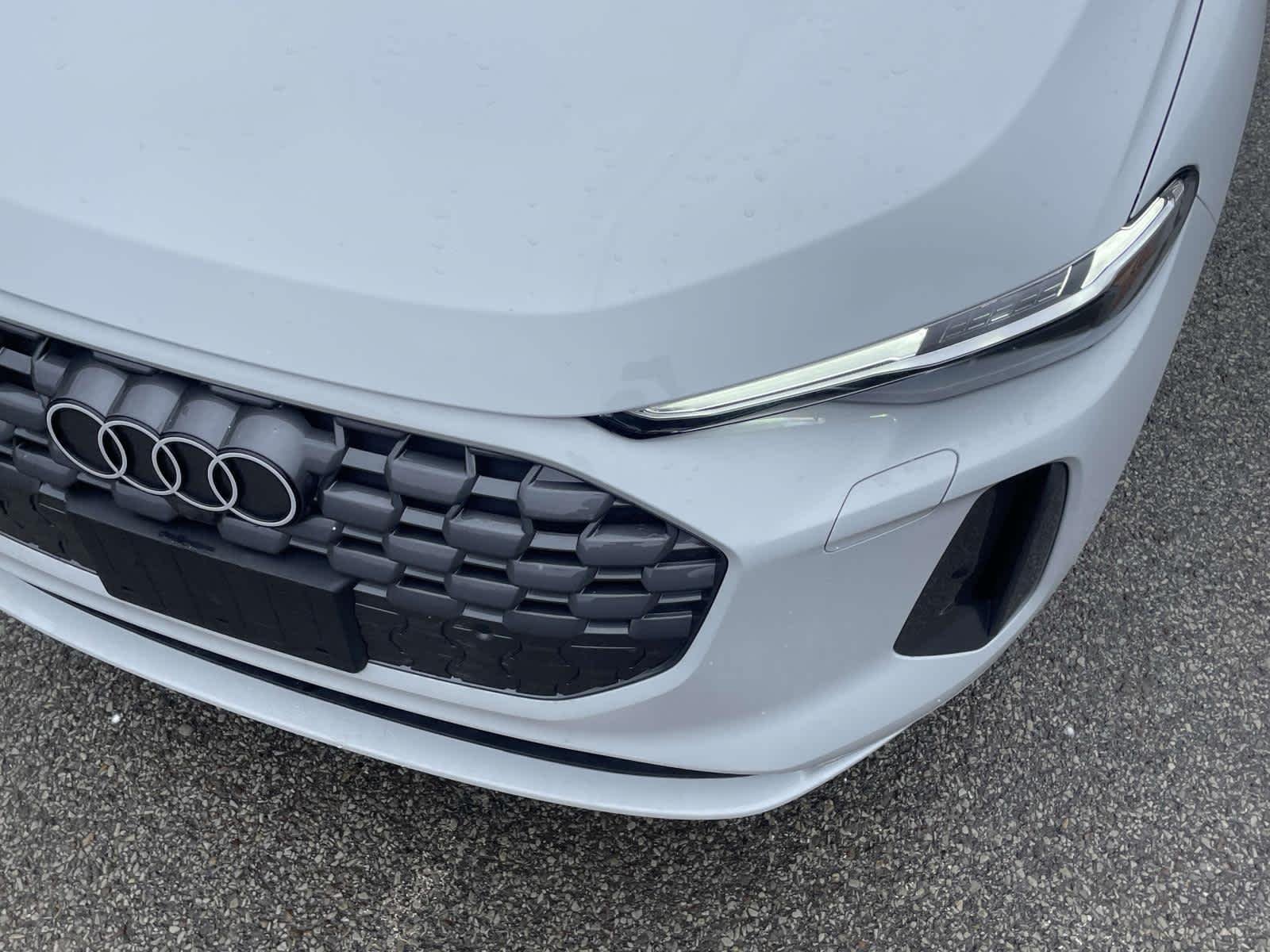 New 2025 Glacier White Metallic Audi Premium Plus image 10