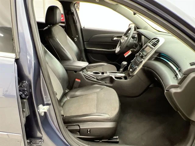 2015 Chevrolet Malibu 1LT - Photo 15