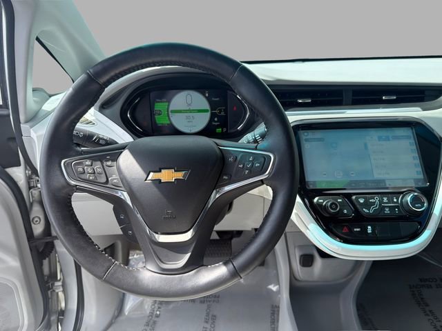 Used 2017 Includes (TUS) Black grille. Chevrolet Premier image 17