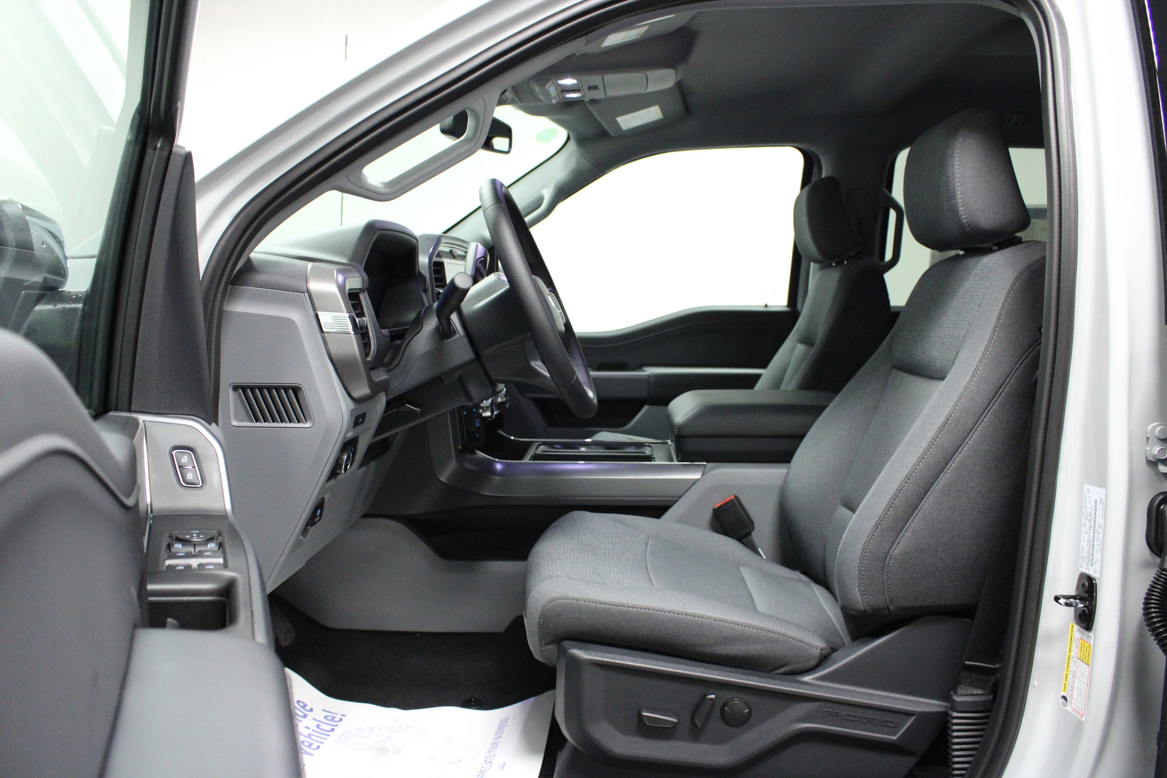 New 2026 Avalanche Ford XLT image 12
