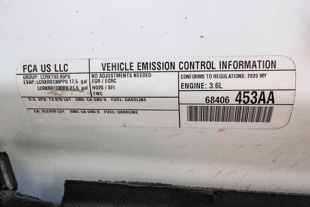 Used 2020 Bright White Clearcoat Jeep Sport S image 28
