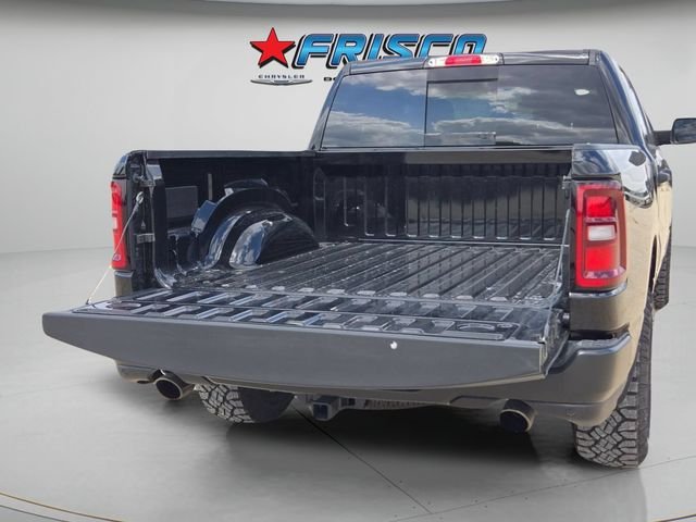 New 2026 Diamond Black Crystal Pearl-Coat Exterior Paint RAM Warlock image 25
