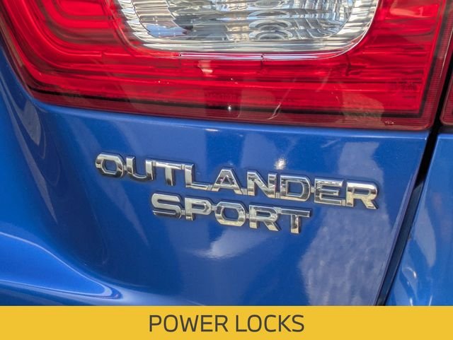 Used 2015 Octane Blue Metallic Mitsubishi ES image 8