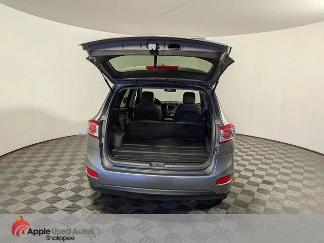 Used 2011 Gray Hyundai SE image 12