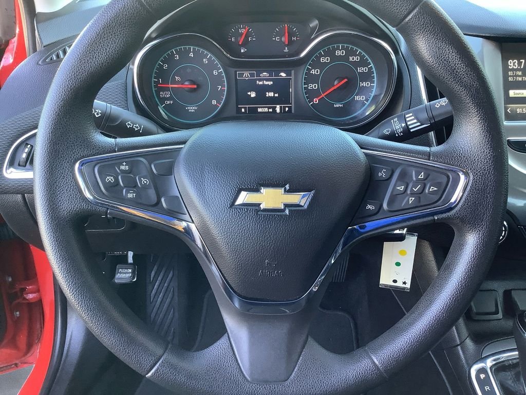 Used 2018 Red Chevrolet LT image 9