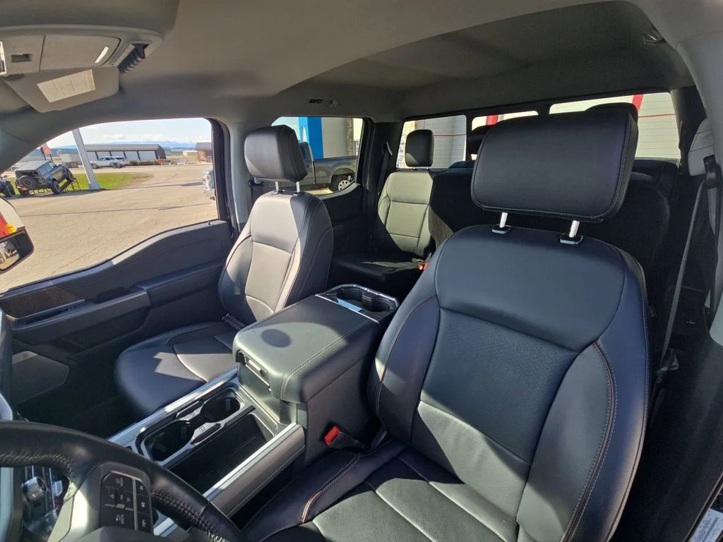 Used 2023 Agate Black Metallic Ford Lariat image 16