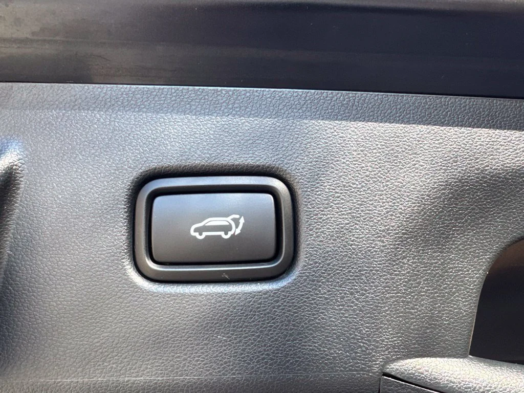 Used 2025 Blue Hyundai Blue image 32
