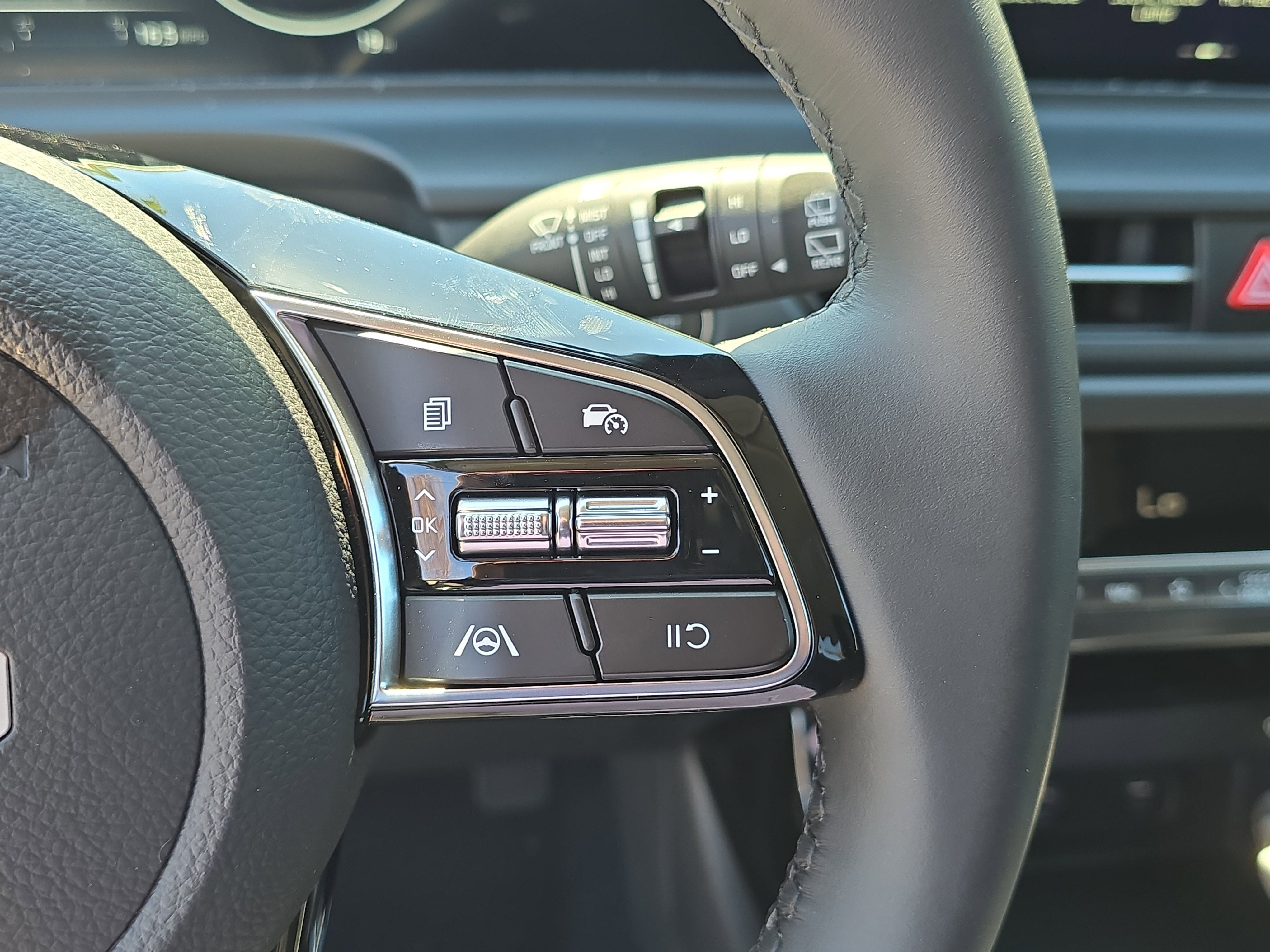 New 2026 Dark Ocean Blue Kia EX image 30