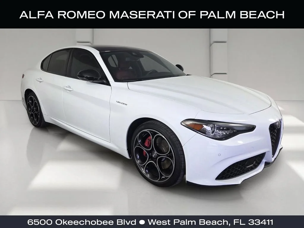 2022 Alfa Romeo Giulia 2.0 Ti Veloce Auto AWD's photo