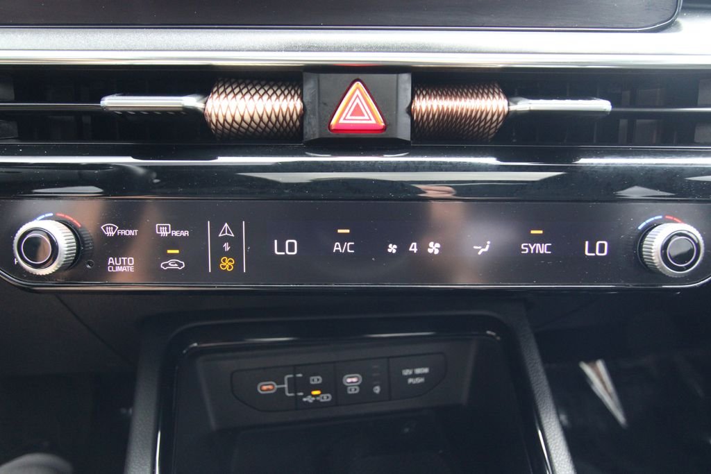 Used 2025 Gray Kia GT-Line image 31