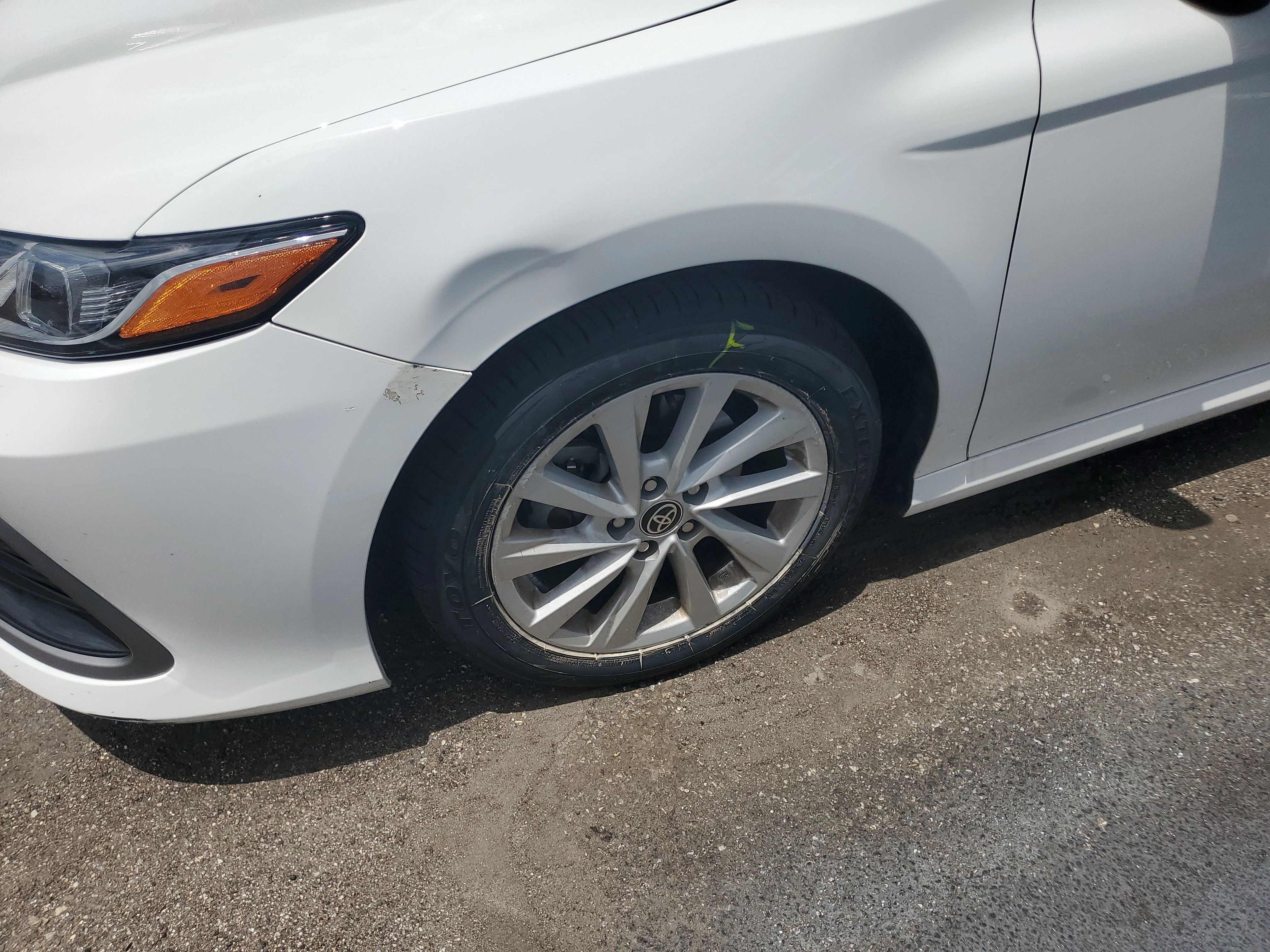 Used 2022 White Toyota LE image 4