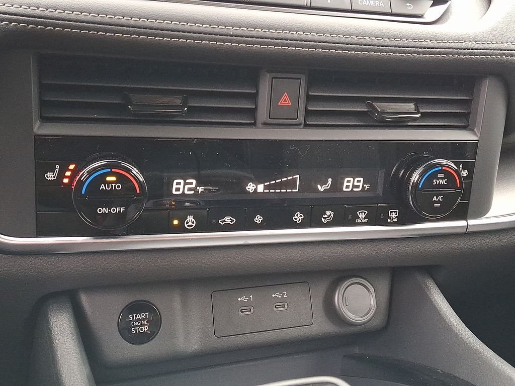 2026 Nissan Rogue — photo 10