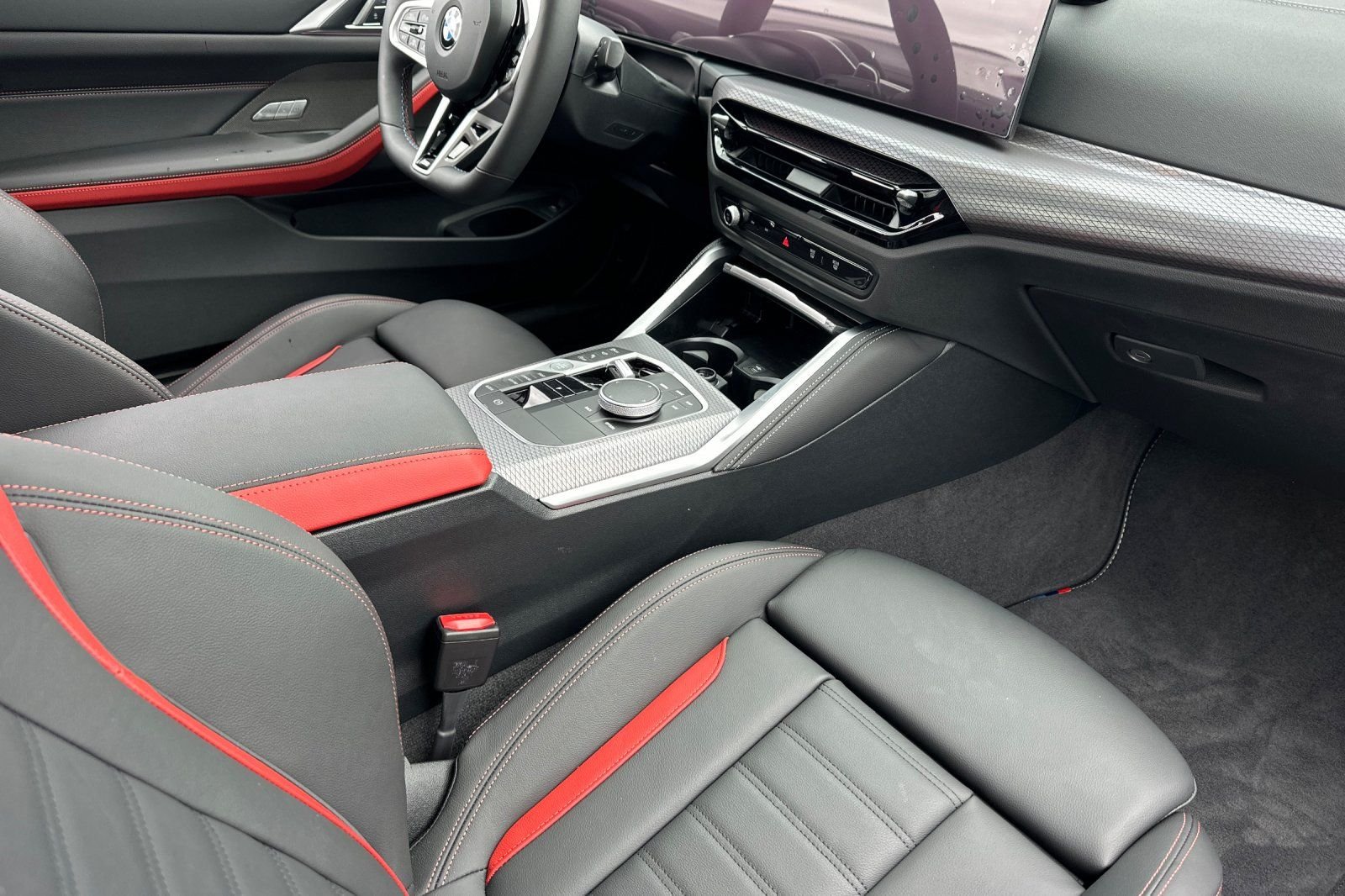 2026 BMW 4 Series M440i - Photo 12