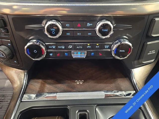 New 2026 Agate Black Metallic Ford King Ranch® image 33