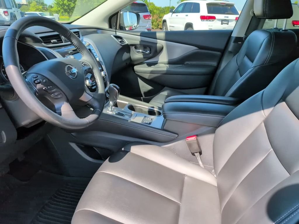 Used 2022 Black Nissan SV image 18