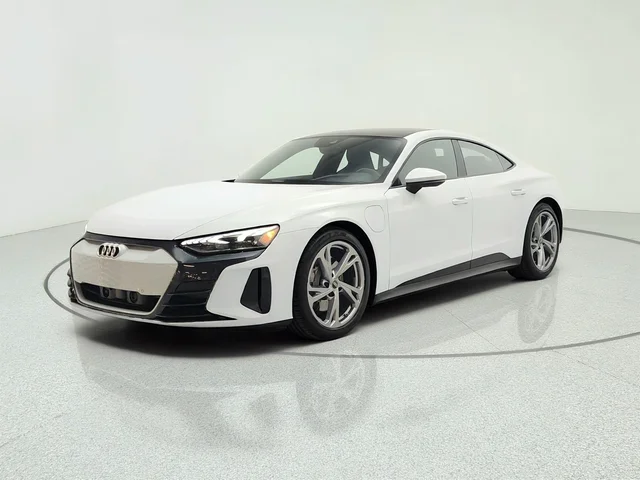 2023 Audi e-tron GT Prestige quattro