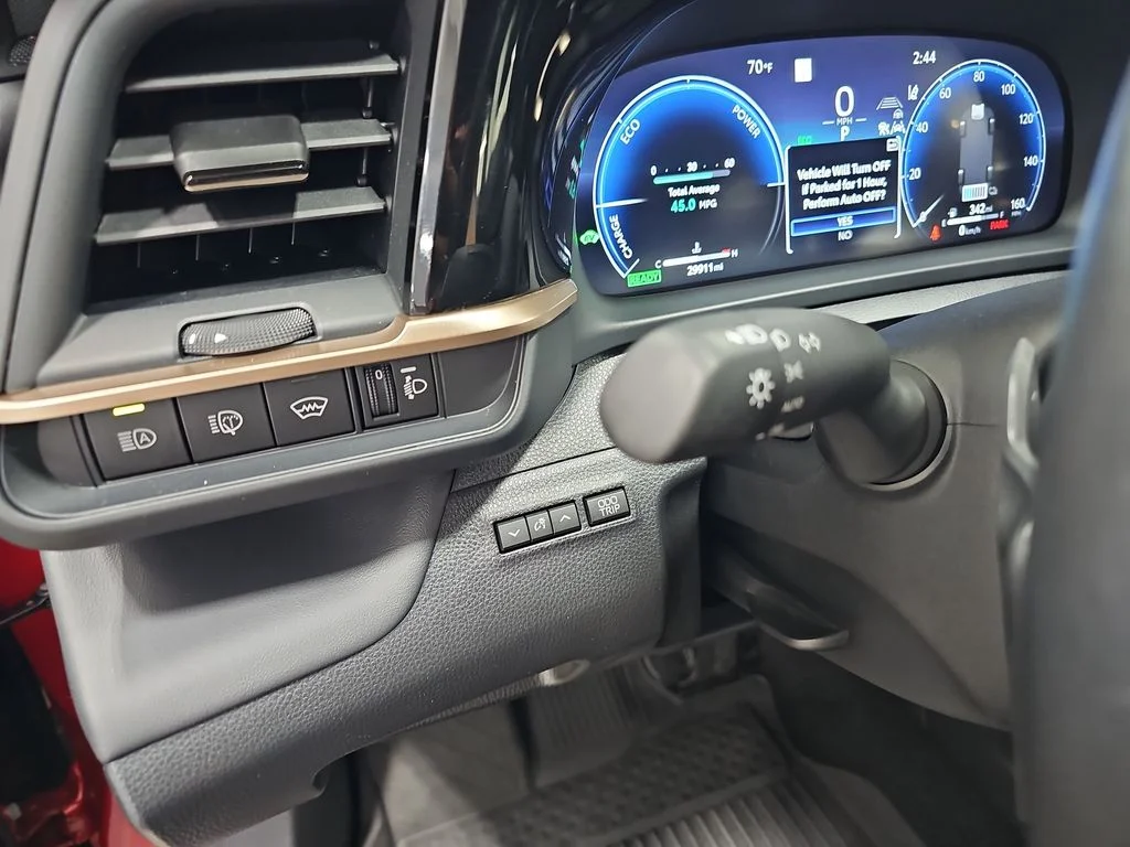 Used 2025 Red Toyota XLE image 28