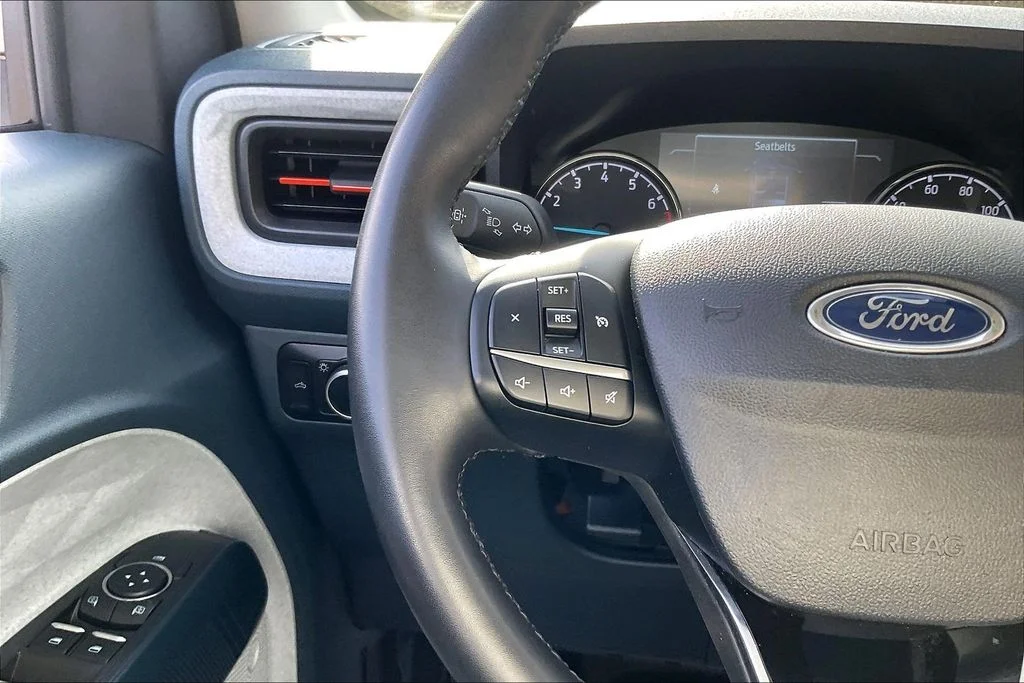 Used 2024 Silver Ford XLT image 17