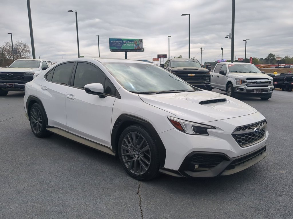 Used 2022 Ceramic White Subaru GT image 3