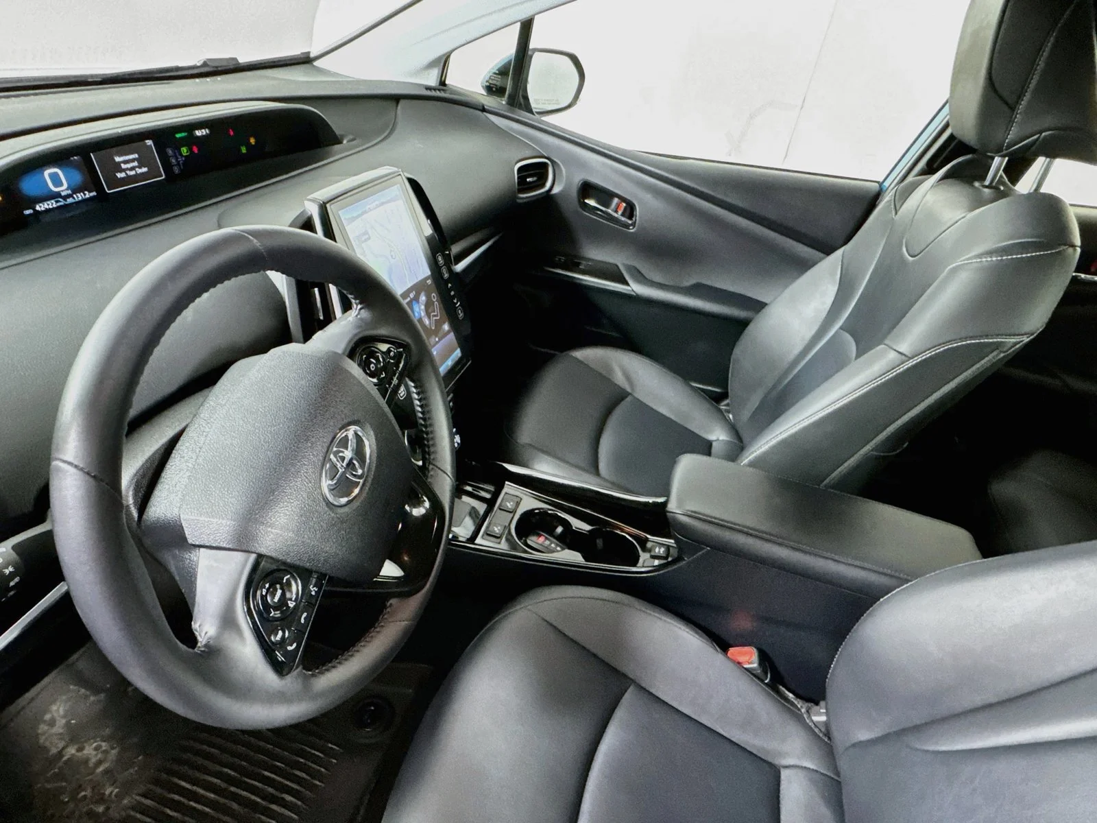 Certified Used 2022 Blue Toyota XLE image 10