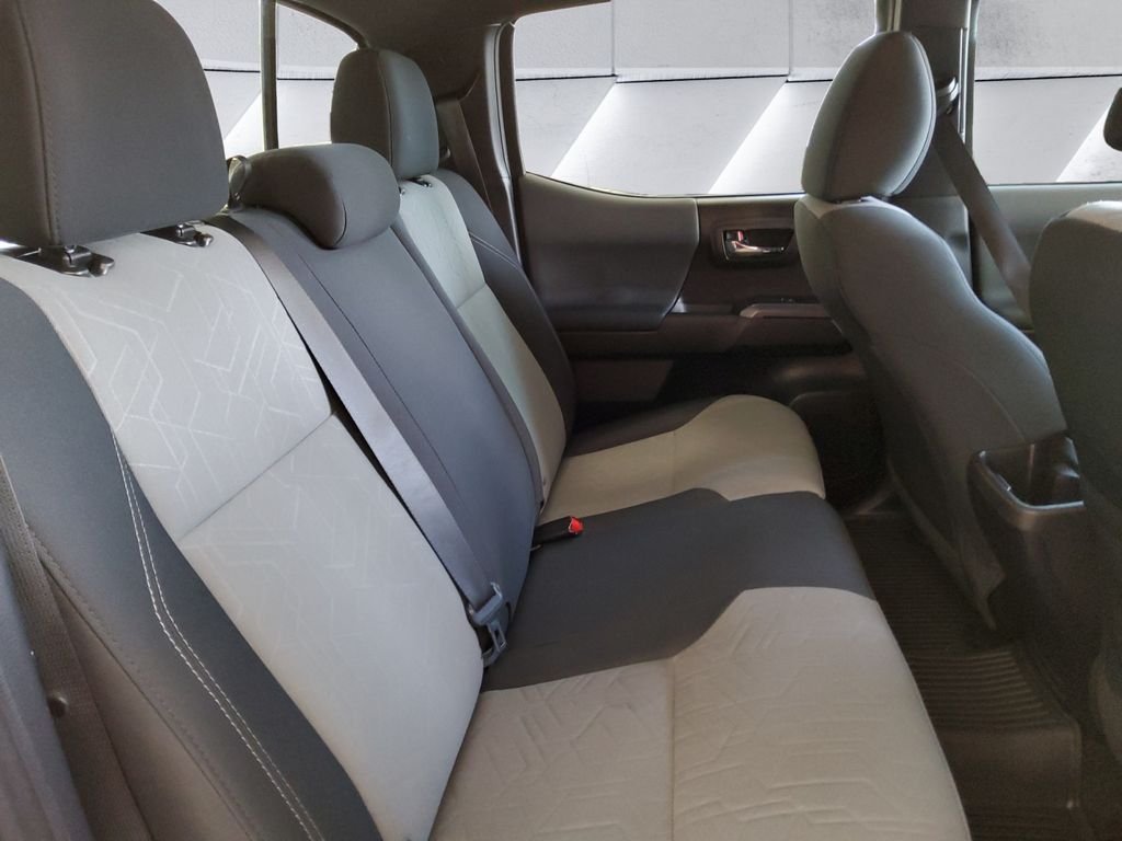 Used 2021  Toyota TRD Off-Road image 16